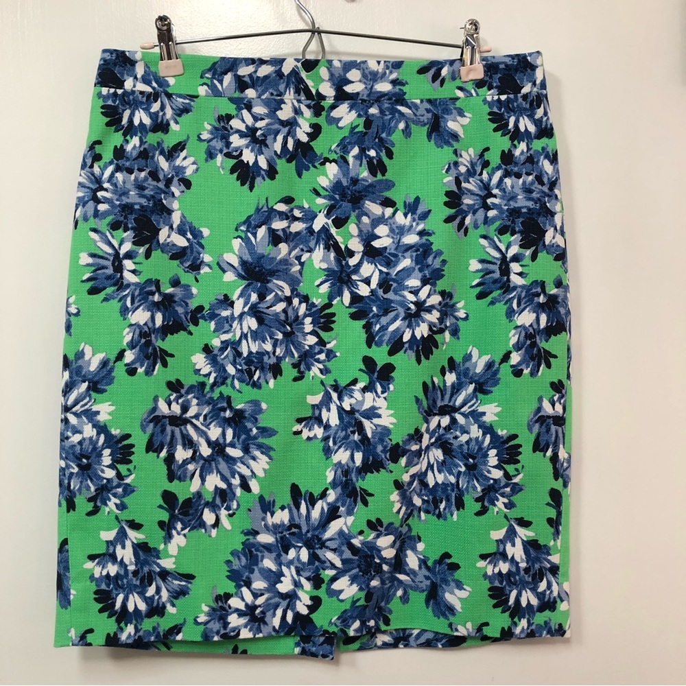 J Crew the Pencil Skirt green blue floral size 10 cotton blend fully lined EUC